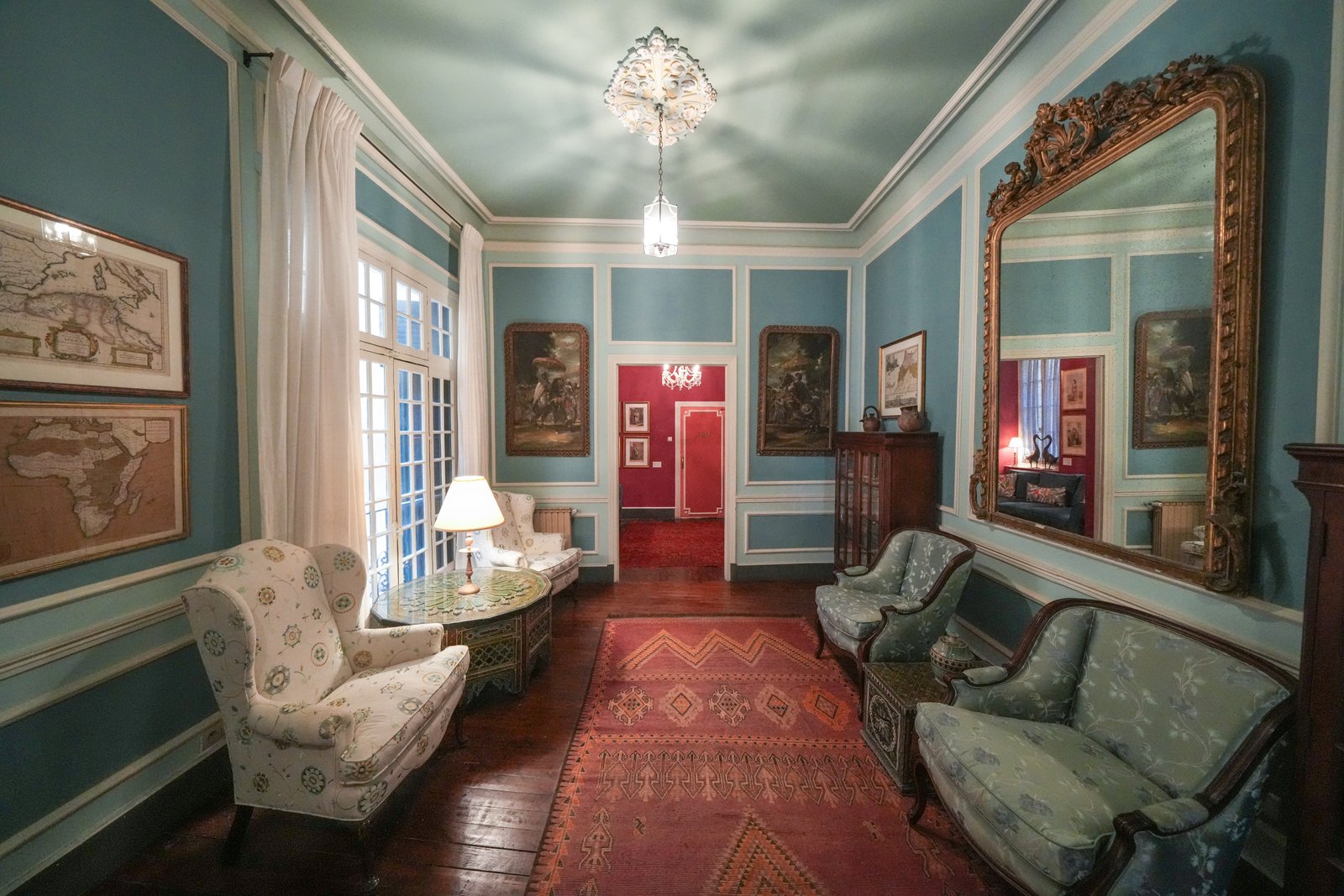 Forbes Gallery Photo 1