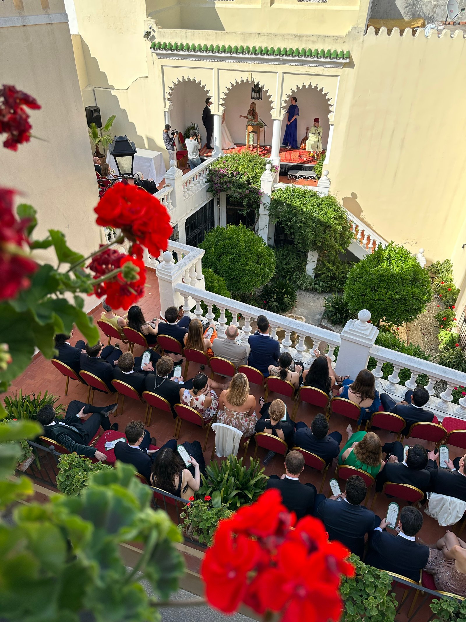 Building scaffolding